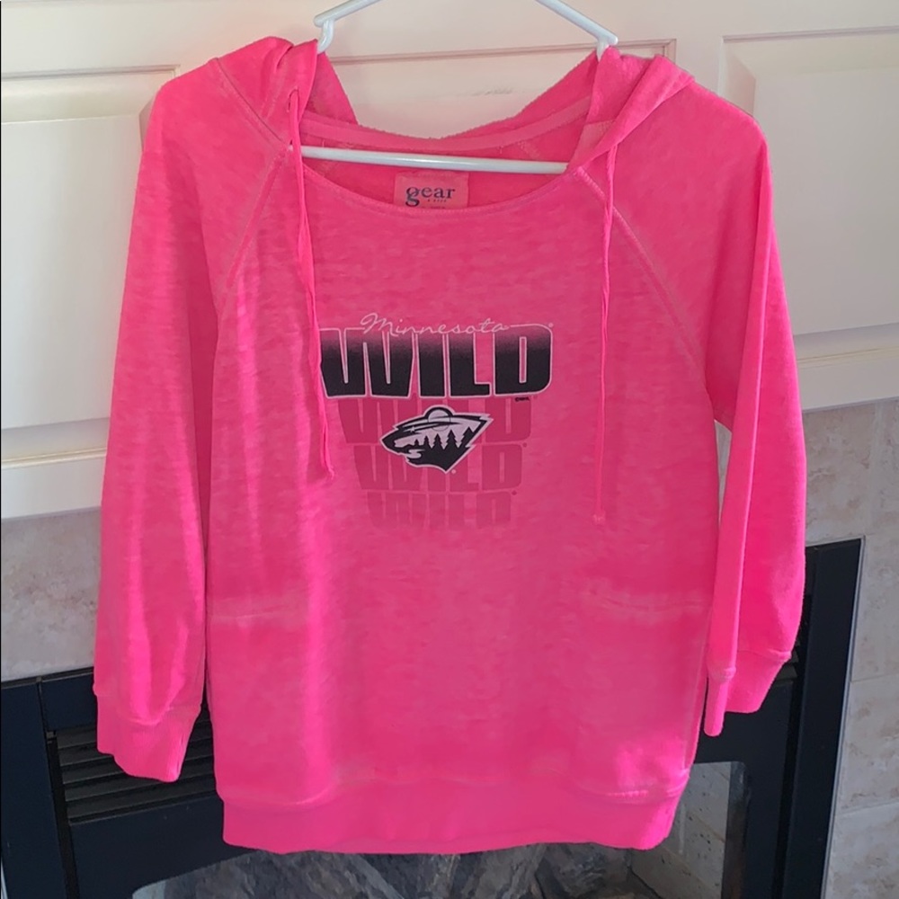 MN Wild Pull Over